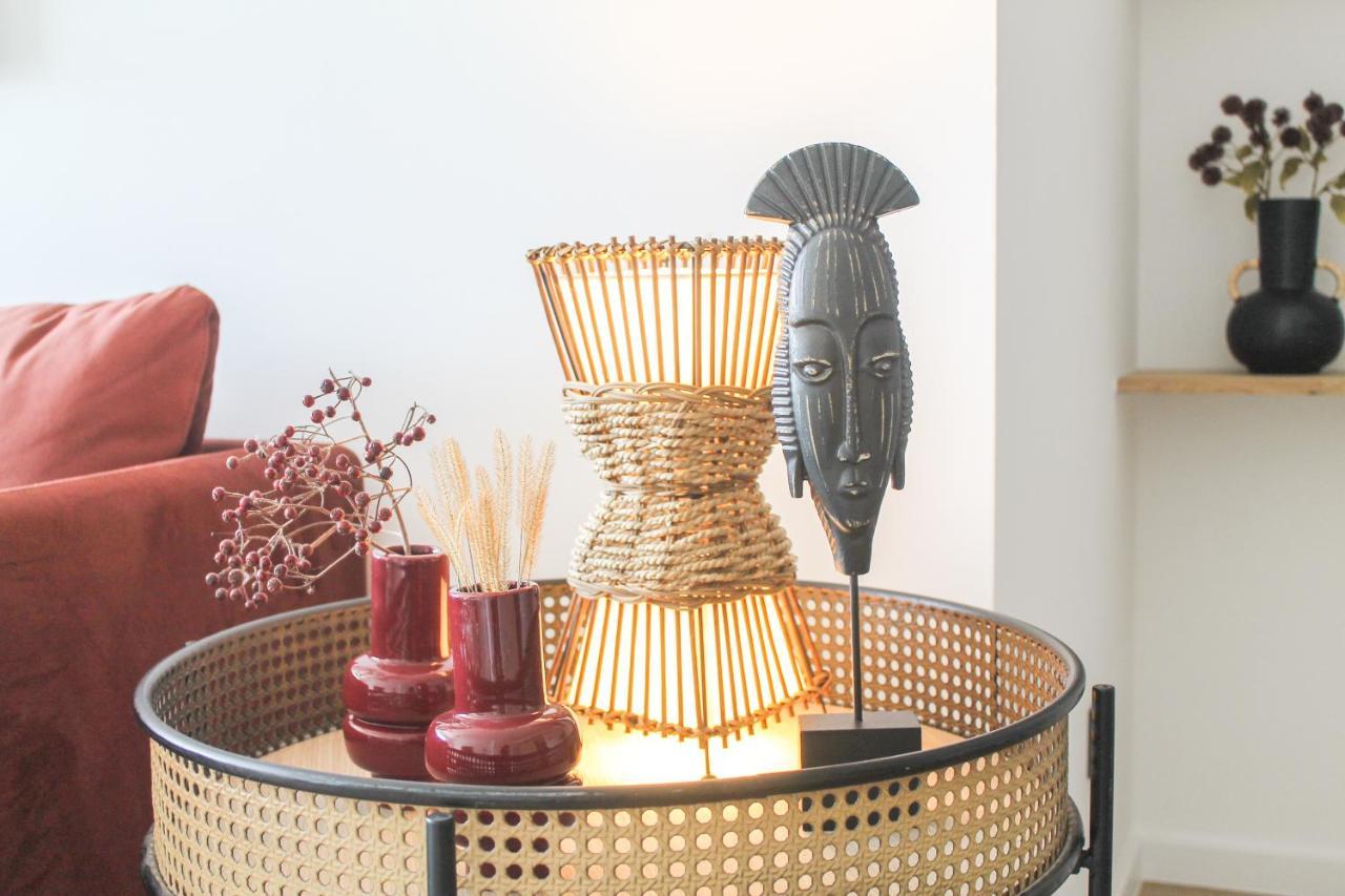 African-Style Apartment - Stadtnah, Parkplatz, E-Ladestation Fuer Auto & Fahrraeder, Gitterbox Fuer Fahrraeder, Fitnessstudio コブレンツ エクステリア 写真