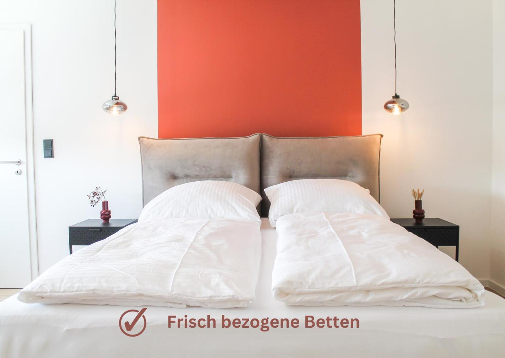 African-Style Apartment - Stadtnah, Parkplatz, E-Ladestation Fuer Auto & Fahrraeder, Gitterbox Fuer Fahrraeder, Fitnessstudio コブレンツ エクステリア 写真