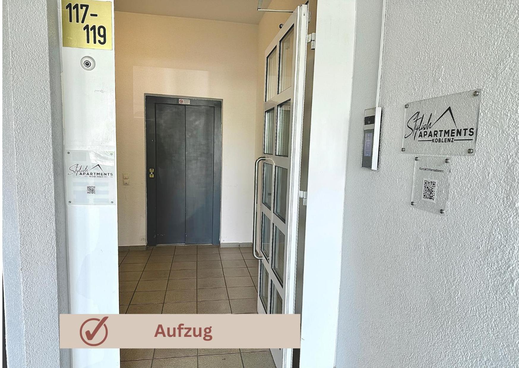 African-Style Apartment - Stadtnah, Parkplatz, E-Ladestation Fuer Auto & Fahrraeder, Gitterbox Fuer Fahrraeder, Fitnessstudio コブレンツ エクステリア 写真